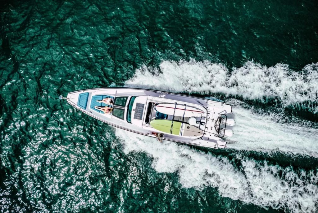 GR Boat Rental Skiathos Boat Hire Skiathos Experience the Axopar Brabus, the most luxurious boat rental in Skiathos. The ultimate choice for a premium day at sea, with twin-engine power and for up to 10 people.