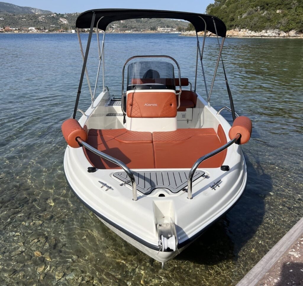 GR Boat Rental Skiathos Boat Hire Skiathos Experience effortless cruising with the Karel Deluxe 2023 in Skiathos. Premium 5m boat for 4 people with electric trim, Yamaha 30/40hp engine, and no licence required!