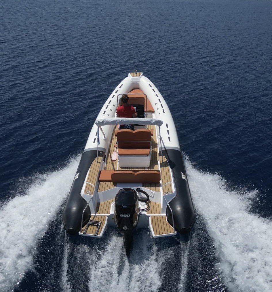 GR Boat Rental Skiathos Boat Hire Skiathos Tiger Marine Proline 740 Rental Skiathos: Professional-grade 7.6m RIB for 9 guests. 200HP power, deep-V hull, and premium cushions. The fastest, most stable way to explore Skiathos in style!