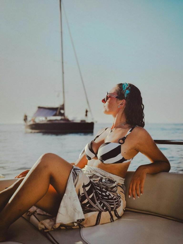 GR Boat Rental Skiathos Boat Hire Skiathos GR Boat Rental has over 20+ years of experience in boat rentals, hire, and private trips around Skiathos, Lalaria, Skopelos and Alonissos. Choose from no-licence boats, luxury boat rentals, or private trips with a skipper.