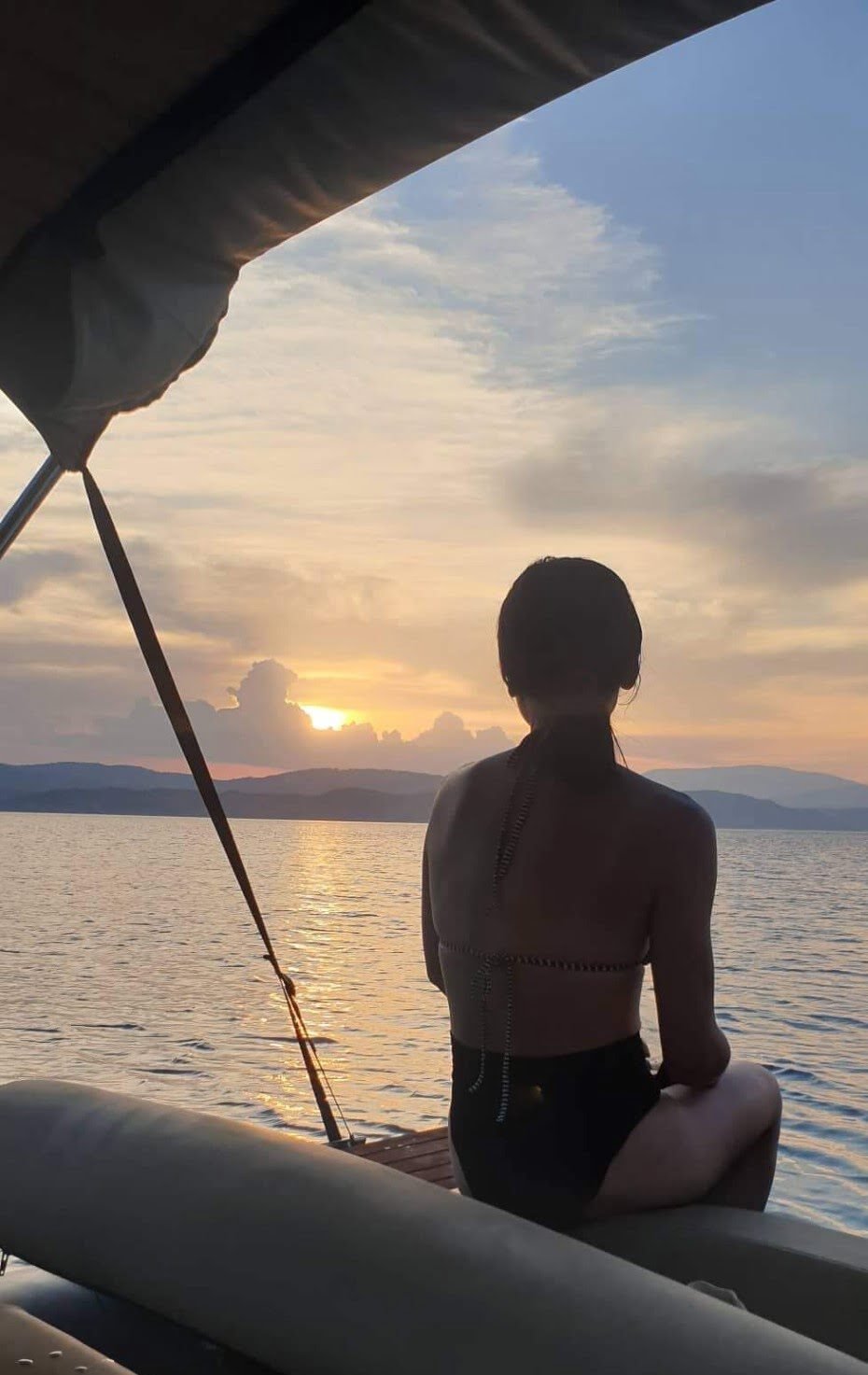 GR Boat Rental Skiathos Boat Hire Skiathos GR Boat Rental has over 20+ years of experience in boat rentals, hire, and private trips around Skiathos, Lalaria, Skopelos and Alonissos. Choose from no-licence boats, luxury boat rentals, or private trips with a skipper.